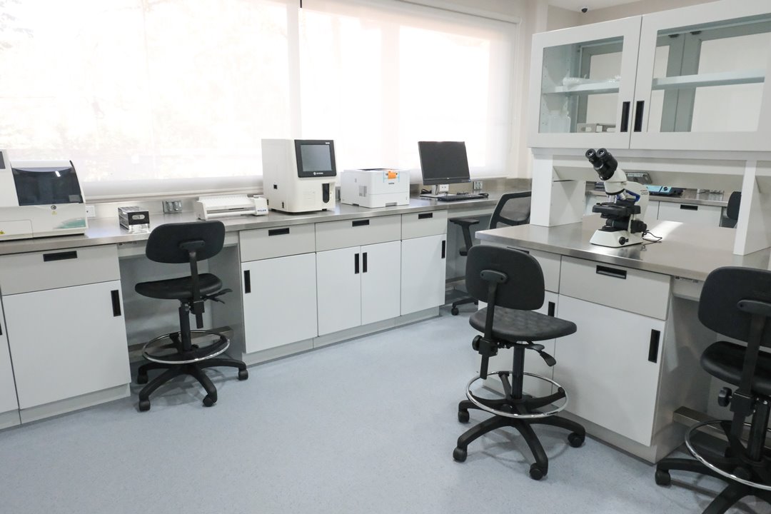 10 Instalaciones La Clinica De Valle Web 2026